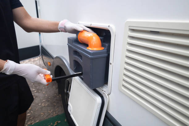 Best Porta potty delivery and setup  in Montura, FL